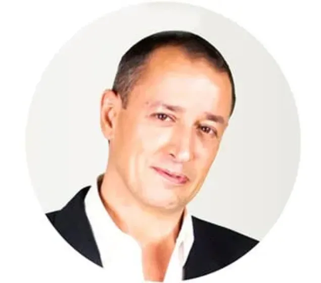 Dr Bijan Feriduni | Feriduni Hair Clinic, Belgium Image